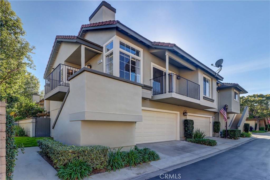 Homes for sale - 8070 E Oak Ridge CIR, Anaheim Hills, CA 92808 – ML...